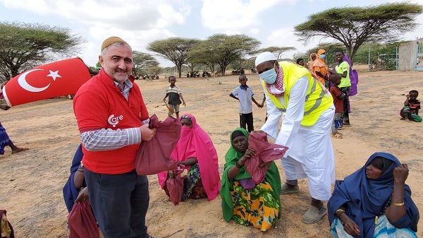 Çare Derneği Bu Bayram 1 Milyon 100 Bin İhtiyaç Sahibine Ulaştı