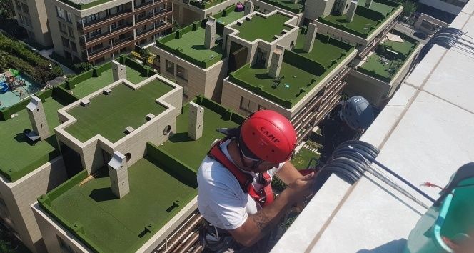 Hayatları 11 mm’lik ipe bağlı