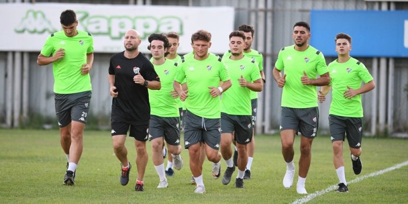 Bursaspor, top başı yaptı