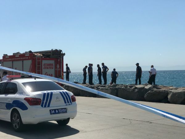 Avcılar’da denizde erkek cesedi