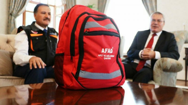 Deprem çantası nasıl hazırlanır?Deprem çantasında neler olmalı?