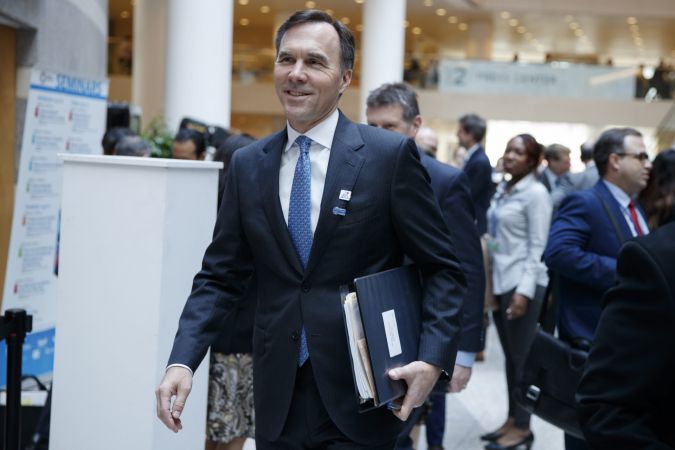 Kanada Maliye Bakanı Morneau, görevinden istifa etti