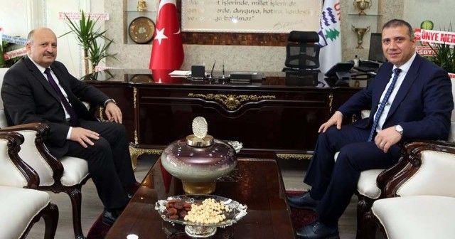 Kaymakam ve başkan korona oldu