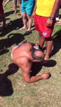 Sahildeki soyunma kabinlerinde ‘röntgen’