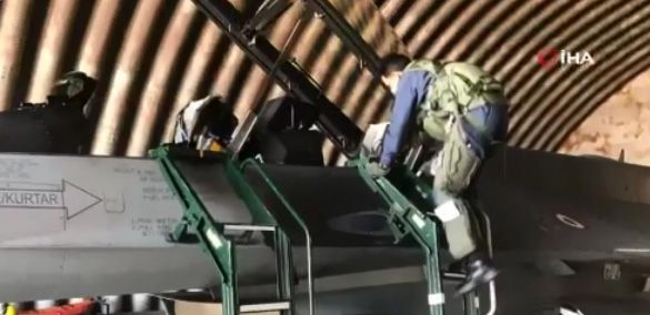 Deniz Kuvvetleri bağlısı birlik ve gemiler Ege Denizi’nde eğitim yaptı