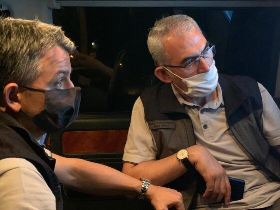 Bakan Pakdemir gece boyunca yangın bölgesindeydi