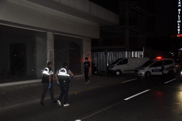 Çekmeköy’de Eğlence merkezinin önünde silahlı çatışma