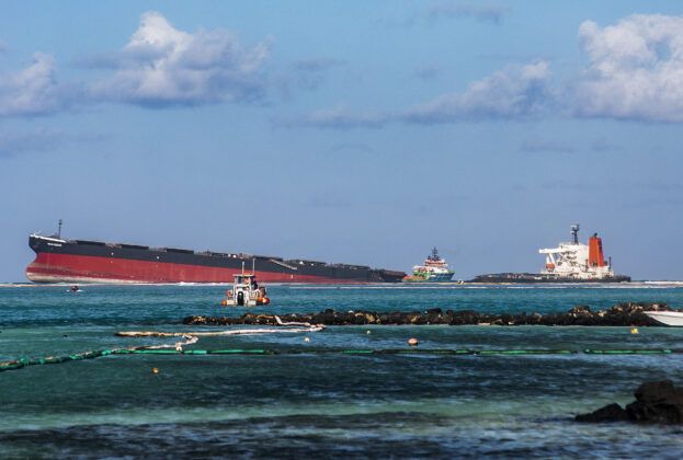Mauritius’taki petrol faciası ekosistemi tehdit ediyor