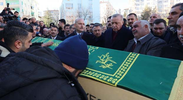 Cumhurbaşkanı Erdoğan deprem bölgesinde