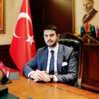 TÜRKİYE ÇAĞA AYAK UYDURUYOR