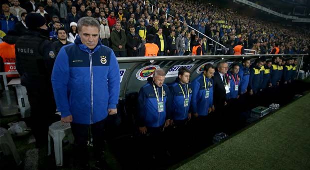 Ersun Yanal: İçimiz kan ağlıyor