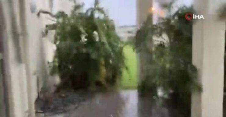 Japonya’yı Maysak Tayfunu vurdu