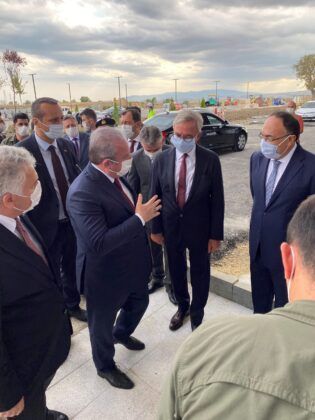 Türkiye Büyük Millet Meclisi Başkanı Mustafa Şentop, hizmete girmek için gün sayan Tekirdağ Şehir Hastanesi’ni ziyaret etti