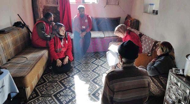 Türk Kızılaydan afetzedelere psikososyal destek