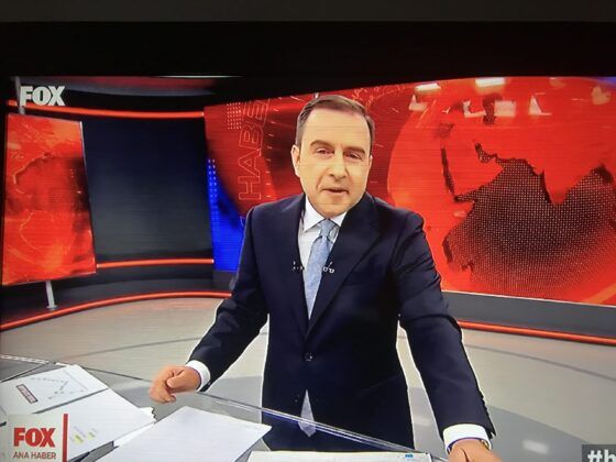 Ben “hiçkimseyim” dedi haberciliğe soyundu