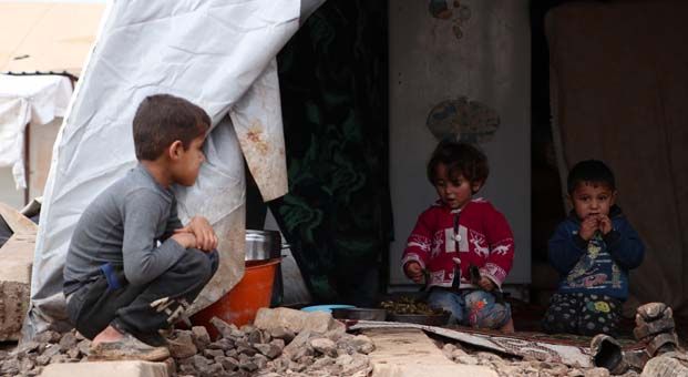 31 bin İdlibli daha Türkiye sınırına geliyor