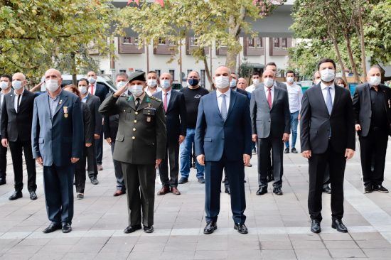 KAĞITHANE’DE 19 EYLÜL GAZİLER GÜNÜ TÖRENLE KUTLANDI