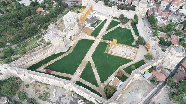 TARİHİ YEDİKULE HİSARI YILLAR SONRA KAPILARINI TEKRAR AÇIYOR