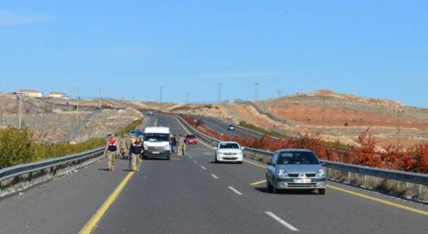 Şanlıurfa’da askeri araç devrildi: 4 yaralı