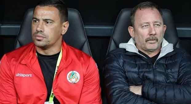 Çağdaş Atan neden özür diledi?