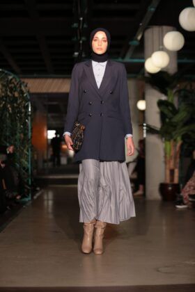 Modanisa’nın online defilesi 250 binin üzerinde izlendi