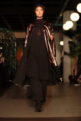 Modanisa’nın online defilesi 250 binin üzerinde izlendi