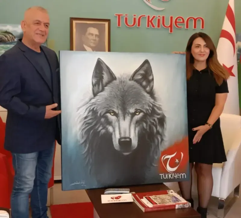 Türk Ressam Muhteşem Bir Bozkurt Yaptı.