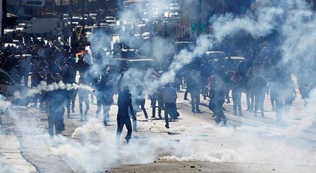 ABD’nin sözde barış planı protestolarında 97 Filistinli yaralandı