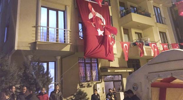 Şehit Uzman Çavuş Demir’in cenazesi, Pamukova’da toprağa verilecek Şehit Uzman Çavuş Demir’in cenazesi, Pamukova’da toprağa verilecek