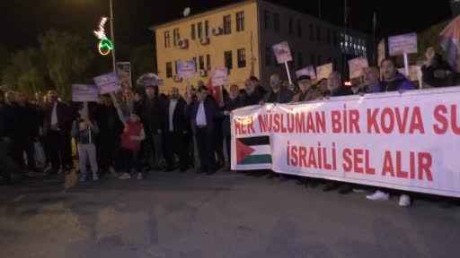 İsrail'in Gazze'deki hastane saldırısı Iğdır’da protesto edildi