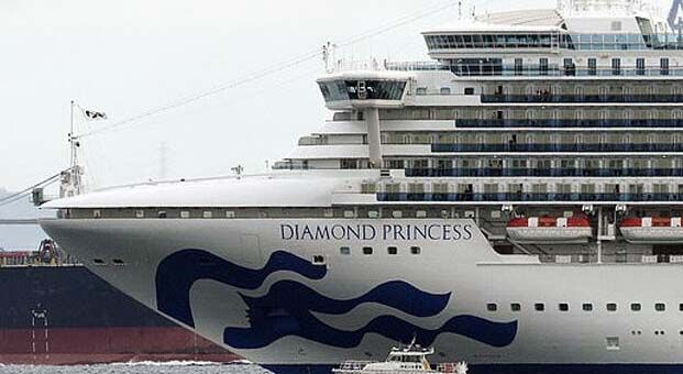 3 bin 700 kişinin olduğu gemiye karantina