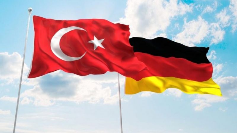 Almanya beyaz yakalı programını başlatıyor