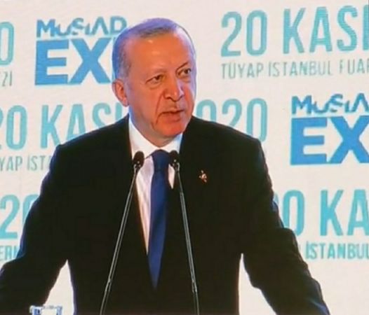 Cumhurbaşkanı Recep Tayyip Erdoğan: “Bizimle anayasa çalışması yapmaya yanaşmayanların daha sonra karanlık mahfillerle çalışmalar içine girdiği ortaya çıktı.”