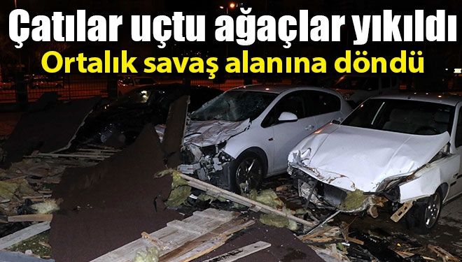 Şiddetli rüzgar caminin çatısını uçurdu, ağaçları devirdi