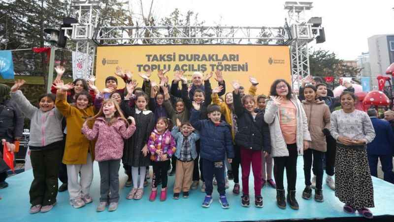 Ümraniye’de 9 taksi durağı açıldı