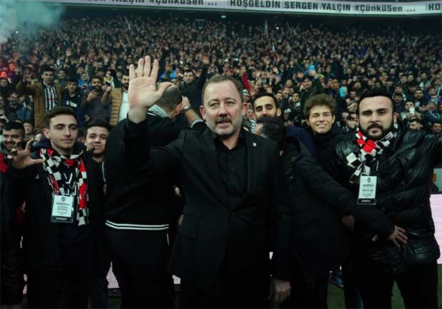 Beşiktaş taraftarı Sergen Yalçın ile buluşuyor!