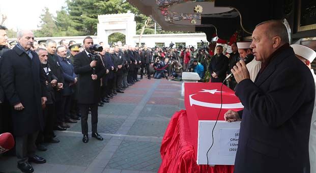 Van şehidi Uzman Onbaşı Erat son yolculuğuna uğurlandı