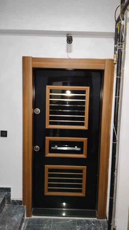 Komşudan mahremiyet ihlali Komşudan mahremiyet ihlali