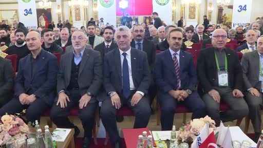 Bakan Kacır'dan şehit ailelerine başsağlığı