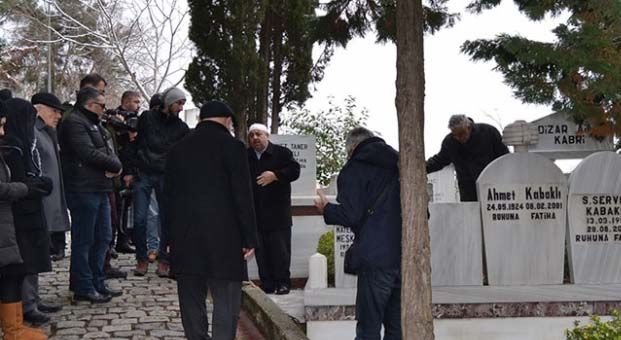 Ahmet Kabaklı mezarı başında anıldı