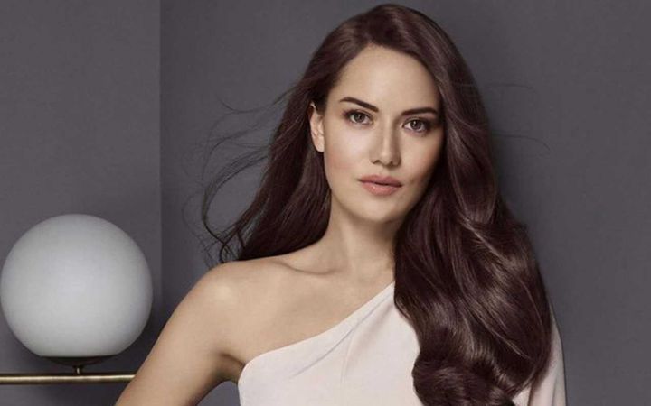 Ünlülerin ne mezunu olduklarını biliyor muydunuz? İşte ünlülerin asıl meslekleri…