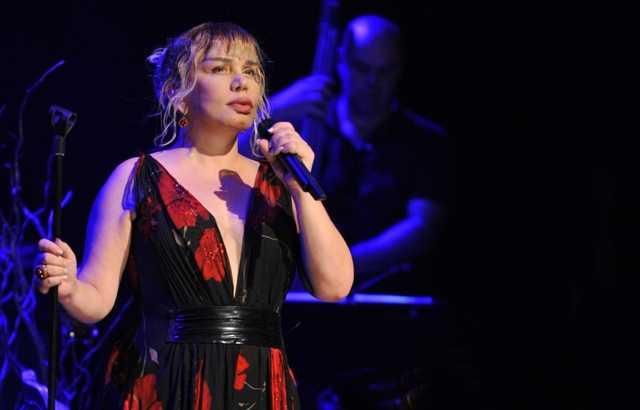 Ünlülerin ne mezunu olduklarını biliyor muydunuz? İşte ünlülerin asıl meslekleri…