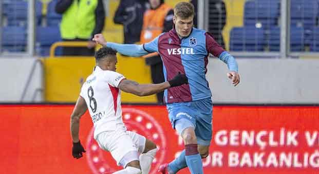 Sörloth ve Trabzonspor’dan özür diledi