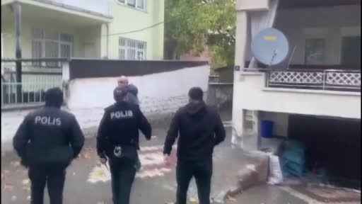 Kırşehir'de farklı suçlardan arananlar şafak operasyonu ile yakalandı Kırşehir'de farklı suçlardan arananlar şafak operasyonu ile yakalandı