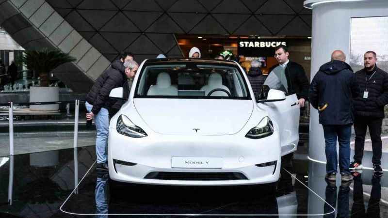 Tesla araçlara yoğun ilgi