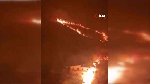 İtalya’da orman yangını alarmı İtalya’da orman yangını alarmı