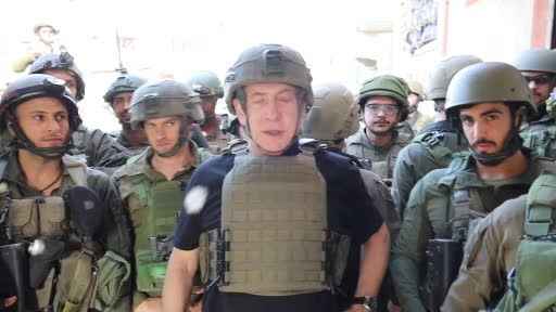 Netanyahu Gazze Şeridinde İsrail askerlerini ziyaret etti