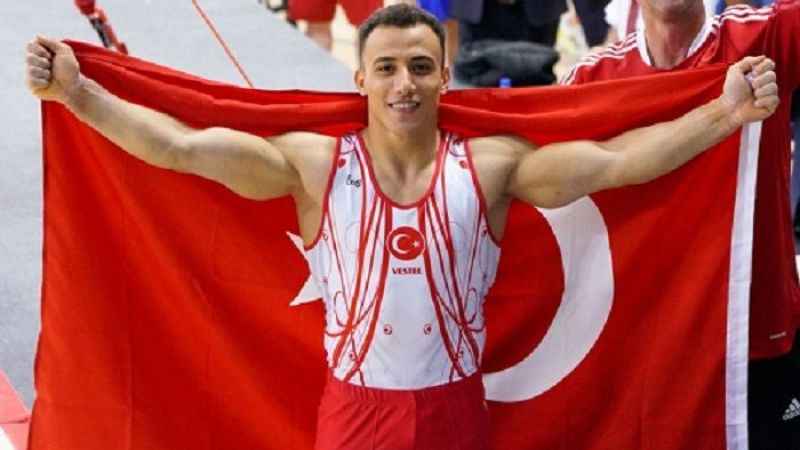 Bakan Kasapoğlu’ndan, milli cimnastikçi Adem Asil’e tebrik Bakan Kasapoğlu’ndan, milli cimnastikçi Adem Asil’e tebrik