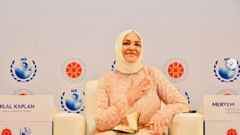 Hilal Kaplan'ın yeni eşinin eski eşinden olay yaratan açıklamalar... Hilal Kaplan'ın yeni eşinin eski eşinden olay yaratan açıklamalar...