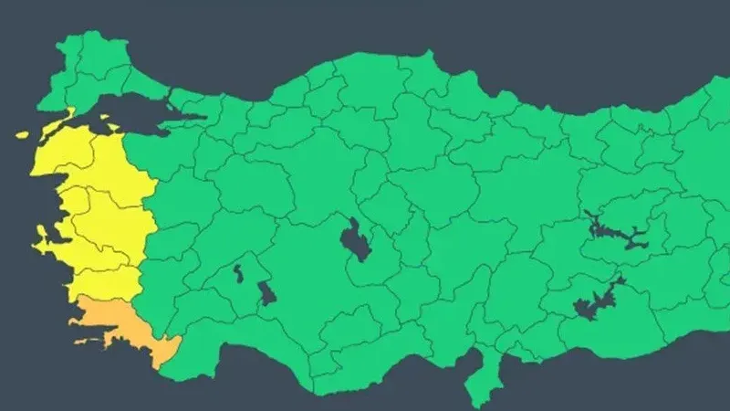 AKOM İstanbul için şiddetli yağış uyarısı yaptı! Pazartesi’ye dikkat